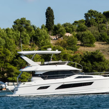 Aquila 44 Power Catamaran