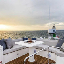 Ferretti Yachts 450