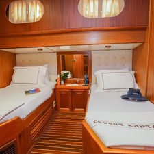 Princess V50 (1998-2005)