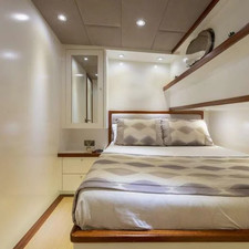 Motor sailor mauritius 43