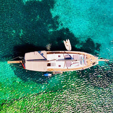 Motor sailor mauritius 43