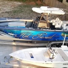 Pursuit 2870 center console