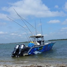 Pursuit 2870 center console
