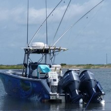 Pursuit 2870 center console