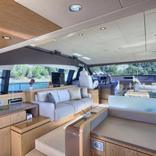 Ferretti 620