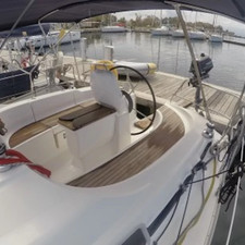 Bavaria 33
