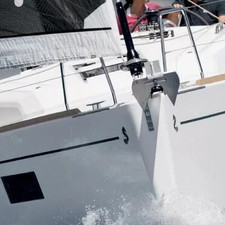 Beneteau Oceanis 38.1