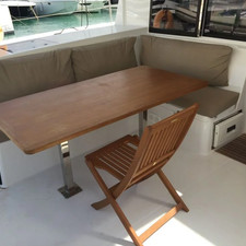 Fountaine Pajot Lucia 40