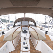 Bavaria 33 Cruiser