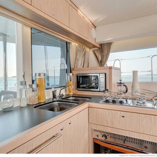 Lagoon 39 - 4 + 2 cab.