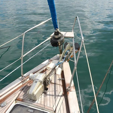 Bavaria 44