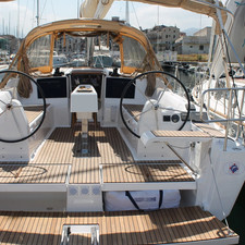 Dufour 382