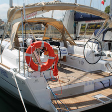 Dufour 382
