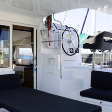 Lagoon 40 - 4 + 2 cab