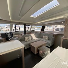 Fountaine Pajot Astréa 42