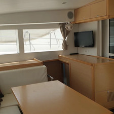 Lagoon 39