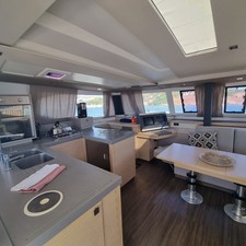 Fountaine Pajot Astréa 42