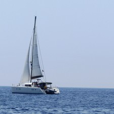 Lagoon 400