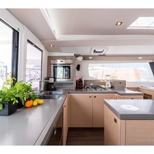 Fountaine Pajot Saona 47