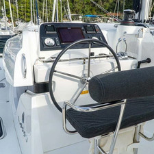 Lagoon 42 - 4 + 2 cab.