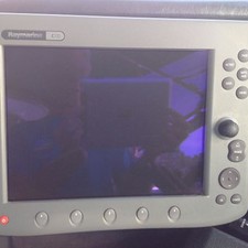 Sea Ray 370 Express Cruiser