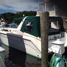 Sea Ray 370 Express Cruiser