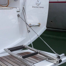 Beneteau Oceanis 38.1