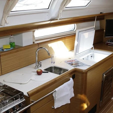 Jeanneau Sun Odyssey 44i