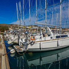 Beneteau Oceanis 38.1