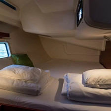 Hanse 418