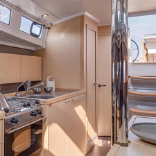 Beneteau Oceanis 38.1