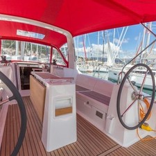 Beneteau Oceanis 38