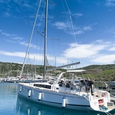 Beneteau Oceanis 38.1