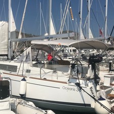 Beneteau Oceanis 38