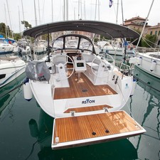 Bavaria CRUISER 34