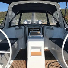 Beneteau Oceanis 38.1