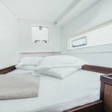 Lagoon 40
