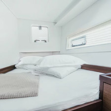 Lagoon 40