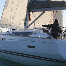 Sun Odyssey 439