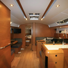 Sun Odyssey 439