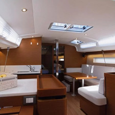 Jeanneau Sun Odyssey 440