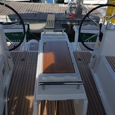Beneteau Oceanis 38