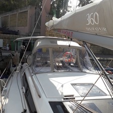 Dufour 360