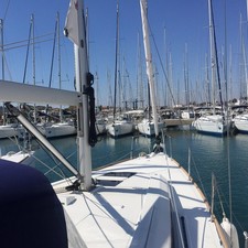 Beneteau Oceanis 38