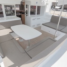Lagoon 450 F
