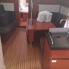 Hanse 418