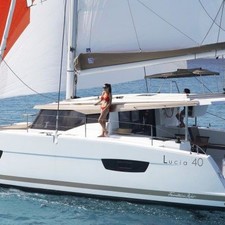 Fountaine Pajot Lucia 40