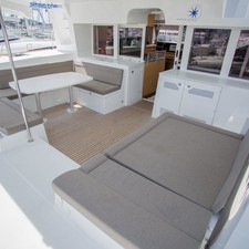 Lagoon 450 F