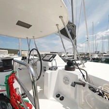 Lagoon 450 F