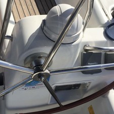 Beneteau Oceanis 43